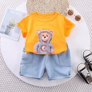 Googo Gaaga Boy's Cotton T-Shirt With Shorts