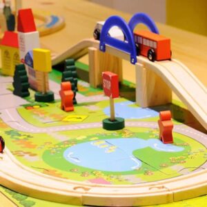 TOYARTSY 40 PCs Wooden Urban Rail