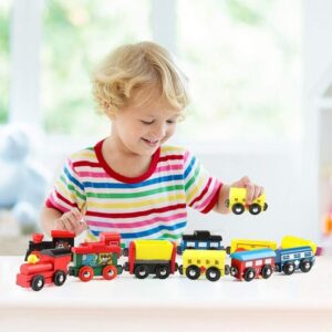 LUMINI Wooden Train Set 4 PCS Train Toys Magnetic Set